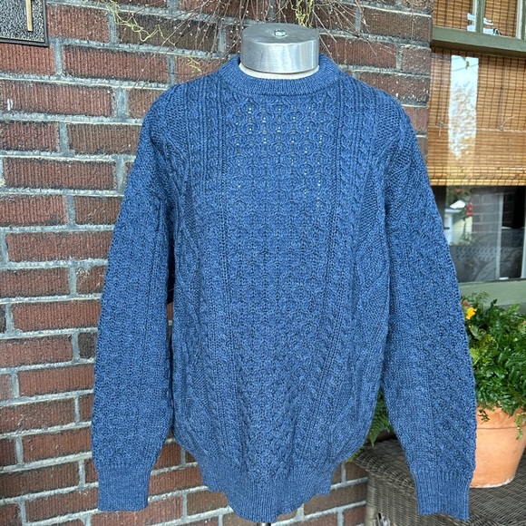 Aran Sweater Market Caspian blue fisherman cable knit Ireland wool sweater. Sz M - Picture 2 of 15